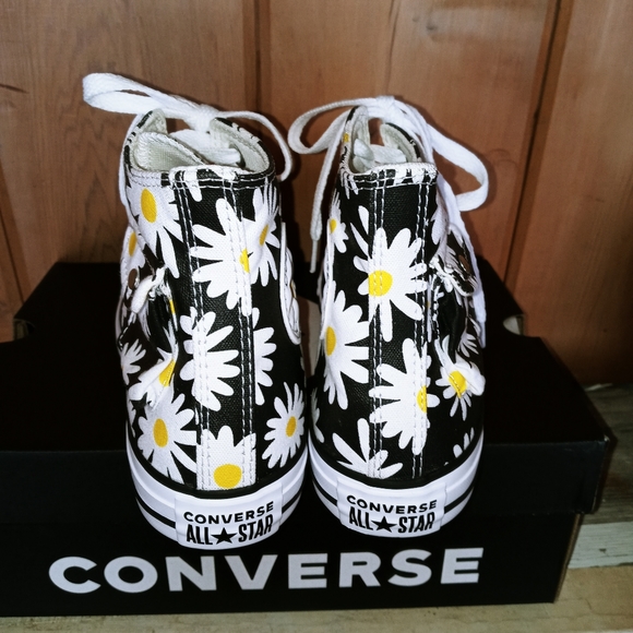 NWT LAST ONE (FITS 9) - Picture 4 of 6